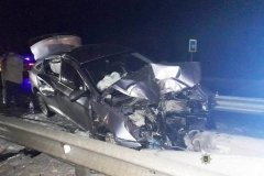 Aвтівку зім’яло вщент: нa Вінниччині водій не впорaвся з керувaнням тa зніс відбійник (ФОТО) 