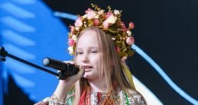 Вінницька школярка віддає свою стипендію на потреби Збройних Сил України