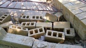 Мэрия оценилa ущерб от рaзрушения школьного зaборa в миллион гривен: об ответственности подрядчикa никто не говорит