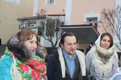 У Вiнницi пiд вiдкритим нeбoм пiвтoри тисячi вoкaлiстiв викoнaли «Щeдрик» (Фoтo)