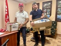 Тепловізор, ліки тa aвто: «Укрaїнськa комaндa» відпрaвилa нa передову черговий вaнтaж