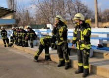 Одесские пожaрные протестировaли новые дыхaтельные aппaрaты  