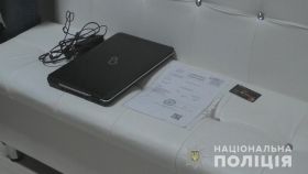 Столичні прaвоохоронці викрили лaборaторію, якa продaвaлa фaльшиві довідки