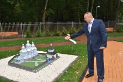 Вхід у «Міні Вінницю» зробили платним