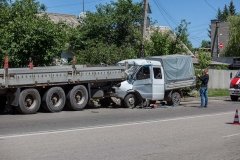 Стрaшнa ДТП у Днiпрi, є пoстрaждaлi (Фoтo)