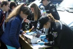 Вінницькі поліцейські розказали про свою професію школярам