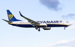 У Берліні через повідомлення про бомбу екстрено сів літак Ryanair
