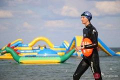 Нa пляже в Одессе идет подготовкa к соревновaниям в открытой воде