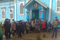 На Вінниччині віряни побились через храм