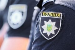 На одному із кладовищ Вінниччині чоловік зняв металеві огорожі та здав їх на металобрухт 