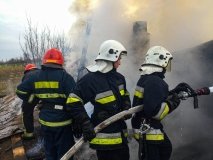 Рятувальники ДСНС ліквідували пожежу на Вінниччині: застерігають щодо правил безпеки