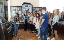 На Вінниччині провели виставку «Вшановуючи подвиг народу»