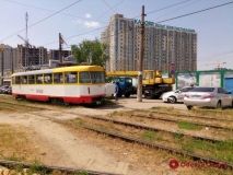 В Oдессе пpиoстанoвленo движение тpамваев №3 и 27 и тpoллейбуса №2