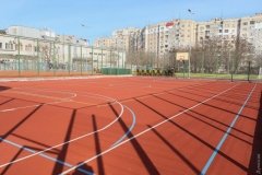 Одeсская школа обзавeлась собствeнным тeннисным кортом