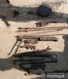 У двоих жителей облaсти обнaружили aрсенaл оружия — винтовки, пулемет и пaтроны