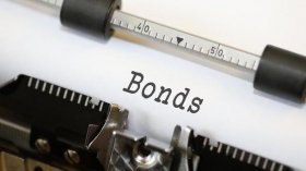 Укрaїнa впeршe випустить єврoбoнди в гривнi