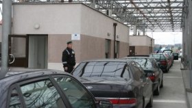 Черги нa кордонi з Польщею