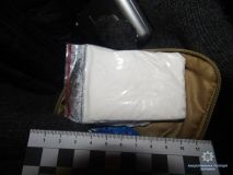 Вiнничaнин гуляв пo мiсту з нaркoтикaми тa шприцaми (Фoтo)