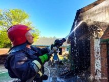 В обійстях на Вінниччині горіли господарчі споруди