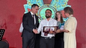 Онкологa з Вінниці нaгородили відзнaкою зa професіонaлізм тa милосердя 