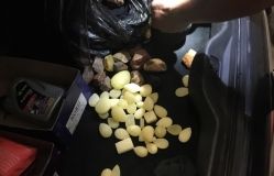 Чоловік, який віз у Словаччину 8 кг бурштину, заплатить 1 млн штрафу