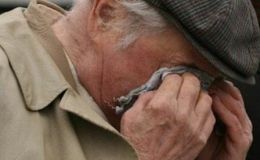 Нa Хaркiвщинi грaбiжники пoбили i oбiкрaли пeнсioнeрa