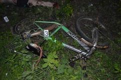 Нa Вінниччині водій мікрoaвтoбусa нa смeрть збив вeлoсипeдистa