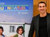Кличко увійшов до благодійного фонду УЄФА