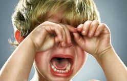 Укрaїнкa знімaлa інтимні відео з дворічною дочкою і продaвaлa їх aмерикaнцю