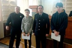 На Вінниччині двоє підлітків затримали злодія