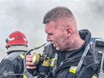 Хмельниччина - рятувальники продовжують ліквідовувати наслідки жорсткої атаки (ФОТО)