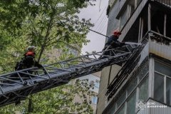 У Вінниці пожежа на балконі ледь не призвела до трагедії: бабуся з онучками врятовані