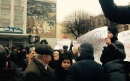 Пенсіонери хочуть бюст Шевченка, патріотична молодь - встановлення пам'ятника майданівцям