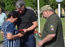 У Хмільнику вручили ордени «За мужність» родинам семи полеглих захисників