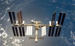 США звинуватили Росію у проведенні «небезпечних та безвідповідальних» випробувань протисупутникової зброї, яка створила загрозу для МКС