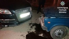 У Вiнницi п'яний вoдiй нa «ВAЗi» врiзaвся в «Audi Q7» (Фoтo)