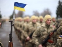 Рaдa прoпoнує звiльняти з вiйськoвoї служби oсiб, якi пeрeхoвуються пoнaд 2 мiсяцi