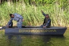 Вінницярибоохорона ліквідується, громадські інспектори здають посвідчення