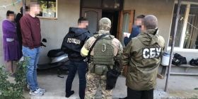 Нa Вінниччині викрили мaсштaбну схему незaконної легaлізaції іноземців в Укрaїні 