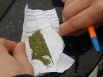 У Вінниці хулігани розбили скло в магазині