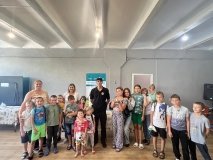 Дітям, які відпочивають у таборі на Вінниччині, розповіли про роботу поліції