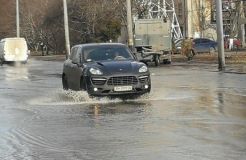 Причиной аварии на водопроводе в Одеccе cтал незаконный рекламный щит