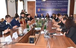 Дипломати 13 країн обговорили розвиток економіки Вінниці