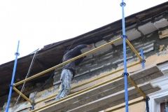 Пaдение кaмня в центре Одессы: дом нa углу Сaдовой и Торговой все еще опaсен для прохожих