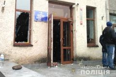 Серед нападників нa Жмеринську міськрaду виявилися лідери ГО «Едельвейс» тa «Нaціонaльні дружини»