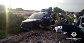 У страшній ДТП на Харківщині постраждали четверо людей (Фото)