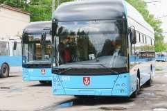 Аварія на Гніванському шосе: у Вінниці обмежено рух транспорту, частину пасажирів перевозять тролейбуси з автономним ходом