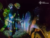 На Вінниччині рятувальники деблокували двох постраждалих після нічної ДТП
