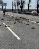 На Вінниччині дорожники зранку забезпечують безпечний проїзд автошляхами