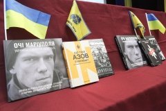 У Вінниці за ініціативи Вікторії Колмикової провели урок мужності і нагадали про полонених азовців